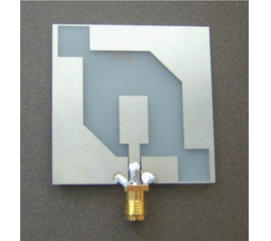 DUAL-BAND CPW-FED CIRCULARLY-POLARIZED SLOT ANTENNA FOR DMB/WIMAX APPLICATION