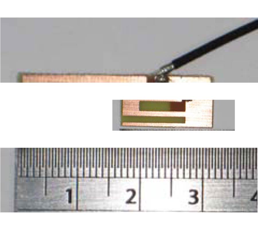SMALL INVERTED-U LOOP ANTENNA FOR MIMO APPLICATIONS