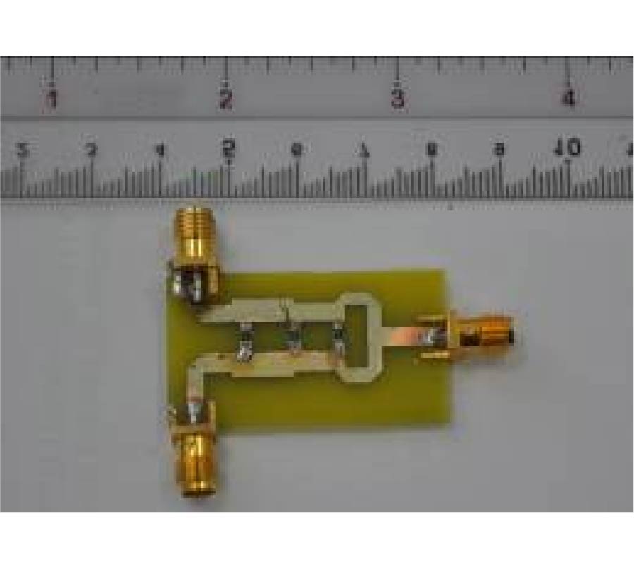WIDEBAND PLANAR WILKINSON POWER DIVIDER USING DOUBLE-SIDED PARALLEL-STRIP LINE TECHNIQUE