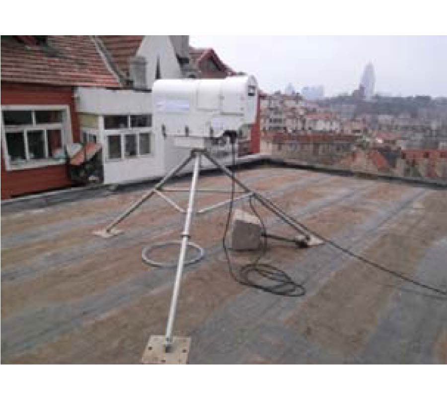 PROFILING BOUNDARY LAYER TEMPERATURE USING MICROWAVE RADIOMETER IN EAST COAST OF CHINA