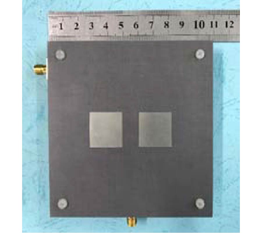 A DUAL-PORT SUM-DIFFERENCE BEAM ANTENNA WITH SIMPLE STRUCTURE AND VERY HIGH ISOLATION