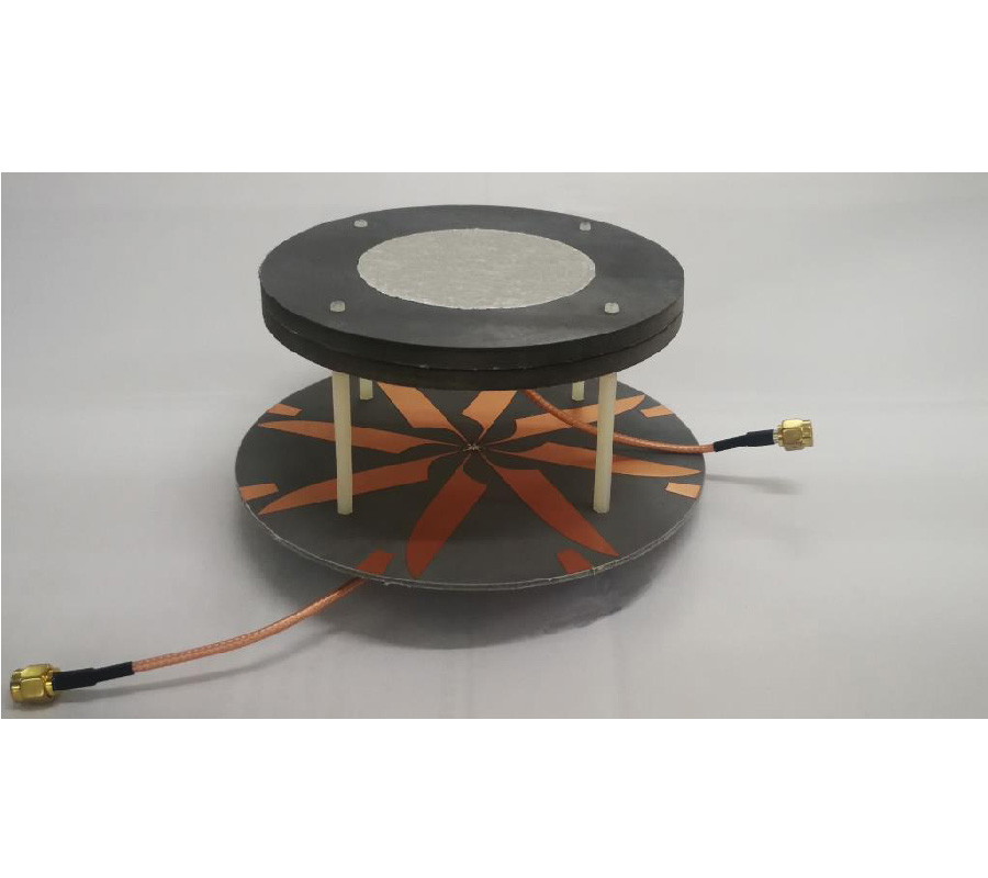 A DUAL-POLARIZED OMNIDIRECTIONAL ANTENNA WITH TWO KINDS OF PRINTED WIDEBAND LOW-PROFILE RADIATING ELEMENTS