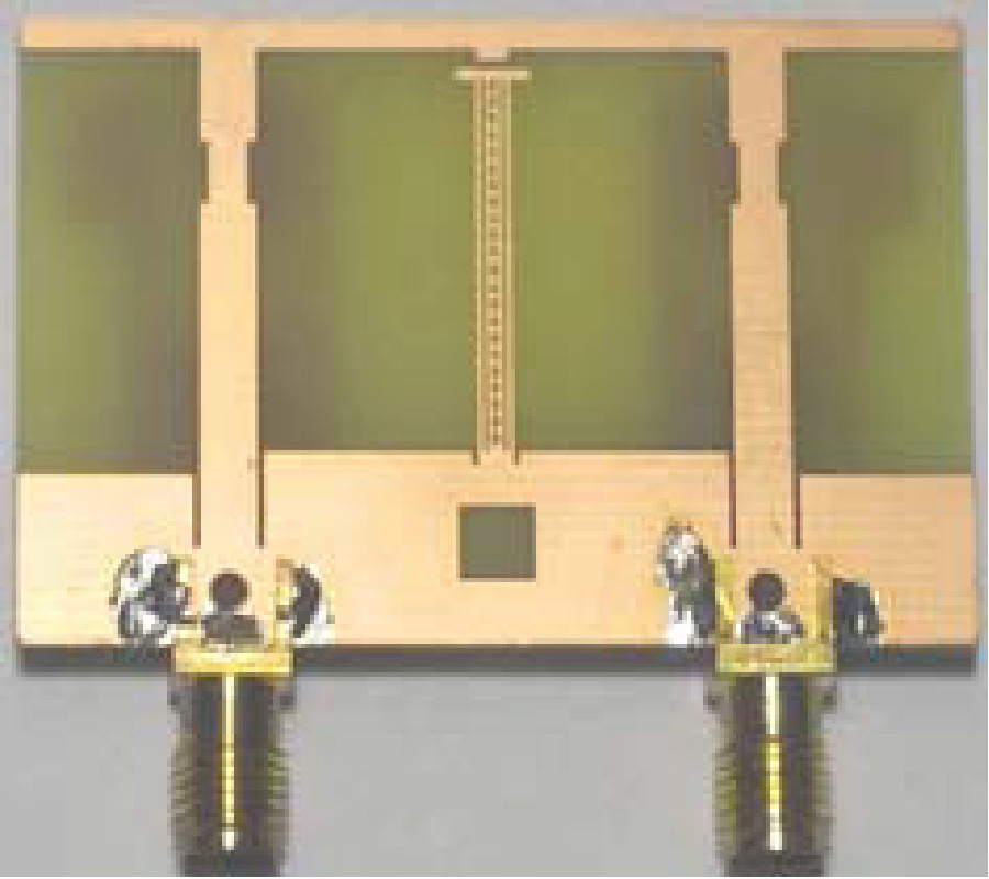 A COMPACT MULTIBAND MIMO ANTENNA FOR IEEE 802.11 A/B/G/N APPLICATIONS