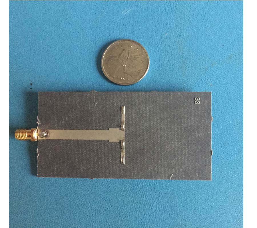 COMPACT NEGATIVE-PERMITTIVITY MICROSTRIP PATCH ANTENNA FOR END-FIRE RADIATION