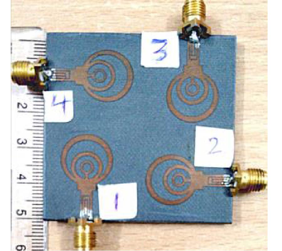 A COMPACT WIDE BAND MIMO ANTENNA WITH QUADRUPLE NOTCHES IN UWB