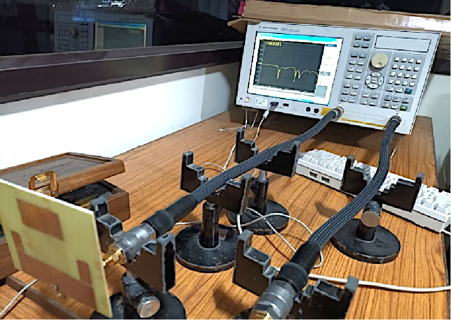 Dual Band Rectenna for Electromagnetic Energy Harvesting at 2.4 GHz and 5 GHz Frequencies